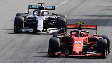 Lewis Hamilton (Mercedes W10) y Charles Leclerc (Ferrari SF90), en el GP de Italia de F1 2019. 