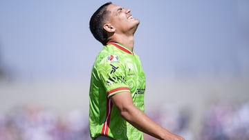   Gabriel Fernandez of Juarez receives red card  during the game Pumas UNAM vs FC Juarez, corresponding to Round 01 of the Torneo Clausura 2023 of the Liga BBVA MX, at Olimpico Universitario Stadium, on January 08, 2023.

<br><br>

Gabriel Fernandez de Juarez recibe tarjeta roja de expulsion durante el partido Pumas UNAM vs FC Juarez, Correspondiente a la Jornada 01 del Torneo Clausura 2023 de la Liga BBVA MX, en el Estadio Olimpico Universitario, el 08 de Enero de 2023.