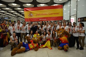 La seleccion española, medalla de plata en el Campeonato del Mundo en Japón.