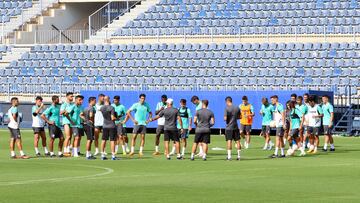 Charla de Pellicer a la plantilla