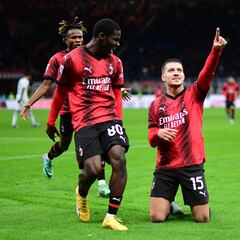 Jovic renace, Reinier asusta