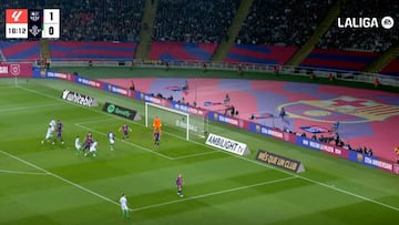 Araújo indulta al Madrid: increíble lo que hizo en el gol del Betis