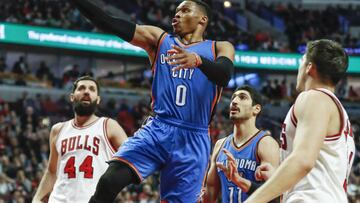 Abrines supera a un mal Mirotic y Westbrook conquista Chicago