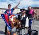 Guitarra en mano y coros culés: el himno del Barça más italiano