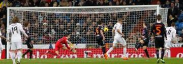 Real Madrid-Valladolid. 1-0. Gareth Bale anota el primer tanto.