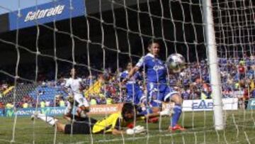 Canales logró el empate a los 65'.