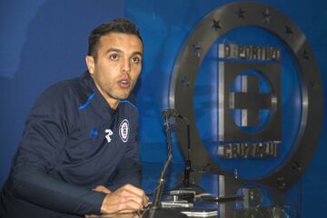 A pesar de ser muy criticado en Cruz Azul, Mendoza demostró algunas grandes cosas que puede aportarle a los fronterizos en la banda.