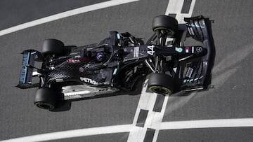 Lewis Hamilton (Mercedes W11). Silverstone, F1 2020. 