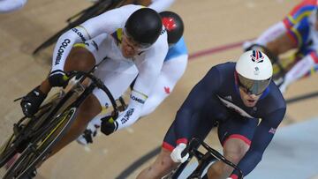 Fabián Puerta en la prueba del keirin de ciclismo de pista en Rio 2016