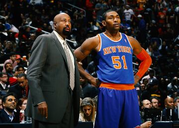 Metta Sandiford-Artest (nacido como Ronald William Artest, Jr.) jugó en New York en la temporada 2013/14. Fue campeón de la NBA en 2010 con los Angeles Lakers, 1 vez All-Star (2004), 1 vez elegido Mejor Defensor NBA (2004) y 2 veces elegido para el Equipo Defensivo NBA (2004, 2006). 

