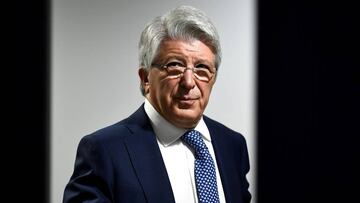 Cerezo: "Quien discuta a Simeone, que se compre un equipo..."