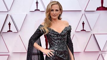 En un gran momento, Marlee Matlin, famosa actriz sordomuda present&oacute; con lenguaje de se&ntilde;as el premio de mejor documental en los Premios Oscar.