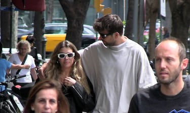 Improved relations between Shakira and former Barcelona defender Gerard Piqué after separation