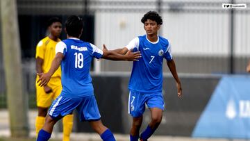 Dos jóvenes de Nicaragua, Juan Carlos Castillo y Widman Talavera, se prueban con el Inter Miami y Loudon United respectivamente, esperando convencer.