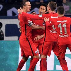 El Eintracht se mantiene en puestos de Champions sin Fabián