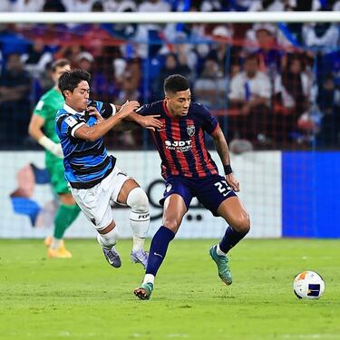 Tras pasar por Murcia, Granada, Eibar, Córdoba, Tarragona,  Albacete y el Neftçi azerí , el internacional por Azerbaiyán nacido en Almería llegó al JDT en agosto de 2024. El pivote defensivo ha sido pieza fundamental en la Champions asiática con los ‘Tigres’