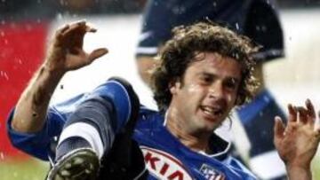 <b>POCOS PARTIDOS.</b> El futbolista, que sólo ha podido disputar diez partidos durante la última campaña por esa lesión, viajará el próximo domingo a Colorado (Estados Unidos) para someterse a una revisión en la rodilla izquierda con el doctor Richard Steadman.