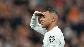 The arrival of the PSG star could clash with Rodrygo’s starting position in two of the potential scenarios or could see the sacrifice of a midfielder.