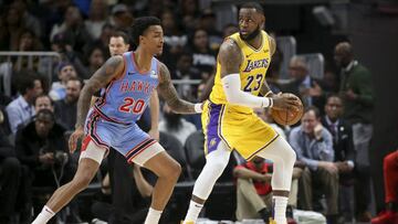 Los Lakers de LeBron no frenan su caída y pierden en Atlanta