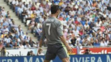 Cristiano festeja uno de sus cinco goles al Espanyol.