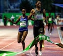 Semenya reaparece con triunfo en 2.000 en plena batalla legal