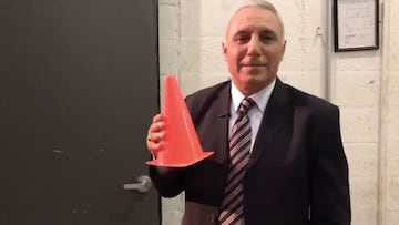 Un cono: la insólita burla de Stoichkov a Arbeloa