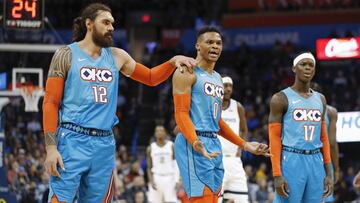 Oklahoma corta su mala racha remontando y por los pelos