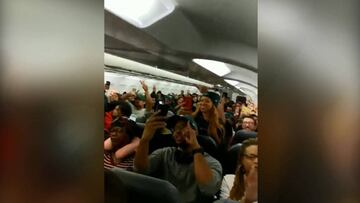 La fiebre por los Philadelphia Eagles invade un avión
