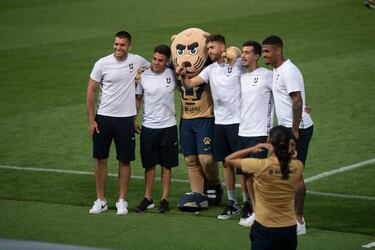 Salvio y la espina con el Barça