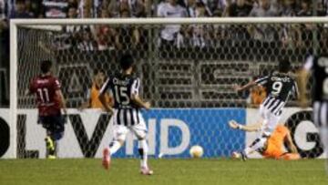 Los cruzados quedaron eliminados de la Sudamericana tras caer frente a Libertad.