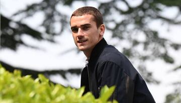 France's national football team's forward Antoine Griezmann