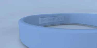 Thirteenfiftysix, la pulsera NFC diseñada por estudiantes españoles