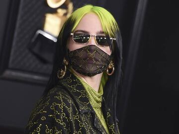 Billie Eilish arrives at the 62nd annual Grammy Awards at the Staples Center on Sunday, Jan. 26, 2020, in Los Angeles.  *** Local Caption *** .