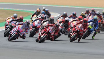 La salida de MotoGP en Le Mans.