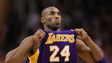Jug車 en Los Angeles Lakers (1996-2016). Fue 5 veces campe車n de la NBA (2000, 2001, 2002, 2009, 2010), consigui車 dos MVP en las Finales de la NBA (2009, 2010) y fue elegido 11 veces en el mejor quinteto de la NBA.
