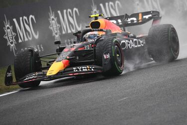 Checo Pérez, con un viernes positivo en el GP de Japón