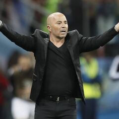 Medios argentinos anuncian acuerdo para salida de Sampaoli