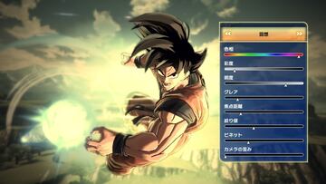 Editando las características de Goku. 