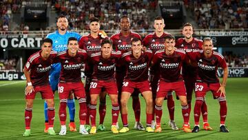 El once del Zaragoza en Cartagena: Cristian ?lvarez, Jaume, Jair, Nieto y Vada en la fila de arriba y Bermejo, Fran Gámez, Giuliano, Francho, Franchés y Manu Molina en la de abajo.