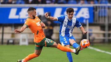 El Alavés acaricia la salvación