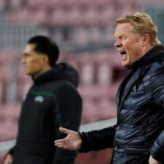 Competición no sanciona a Koeman pero sí a Cucho