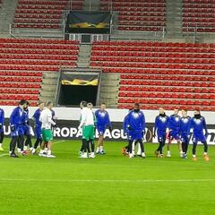 Setién dirige un entrenamiento sin contratiempos en Rennes