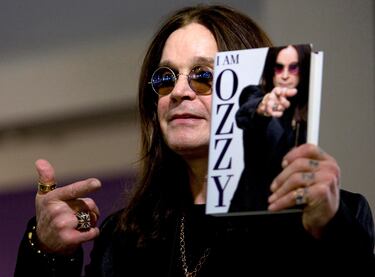 Goodbye to great icons of the 80s: Hulk Hogan, Ozzy Osbourne, Malcolm-Jamal Warne and many others who break our heart