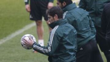 FASE FINAL. Casillas ya trabaja portería y estará listo en15 días.
