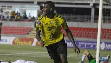 El panameño José Fajardo está a un paso de FC Dallas