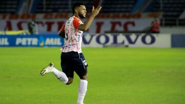 El equipo colombiano se enfrentó a Coquimbo Unido en los cuartos de final de la Copa Sudamericana. Sorprendió la decisión de solo jugar con dos jugadores de recambio.