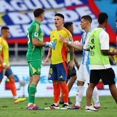 Dibu habla de lo que pasó con el camarógrafo: “Se estaba riendo”