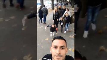 El d¨ªa familiar que vivi¨® Pinilla junto a Carmona tras no jugar