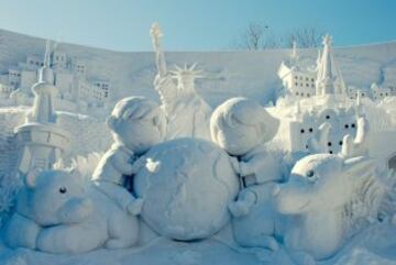 Esculturas en el Festival de la Nieve de Sapporo