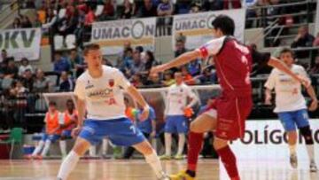 David encara a Víctor Tejel